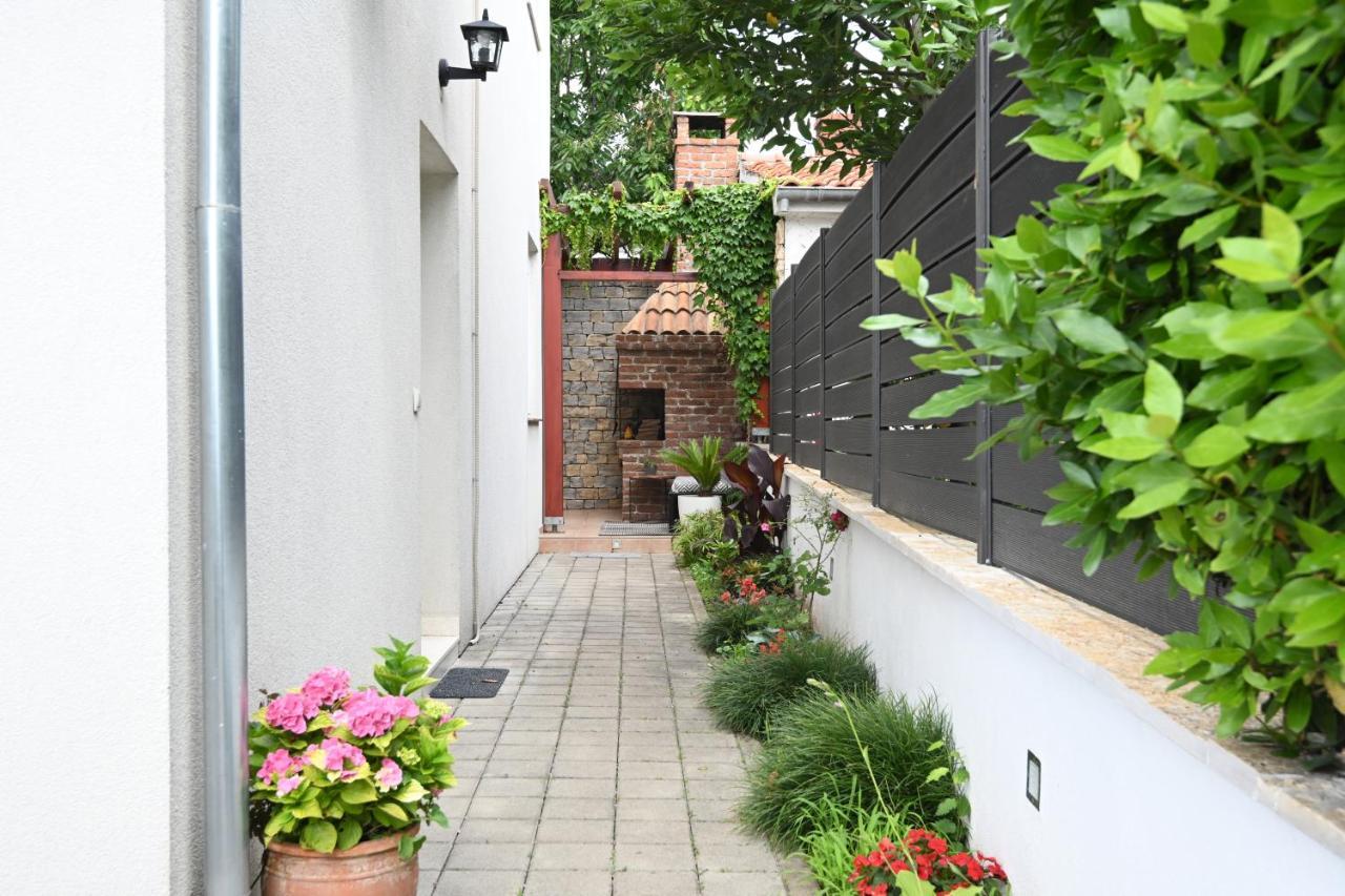 Apartments Ivkovic زادار المظهر الخارجي الصورة